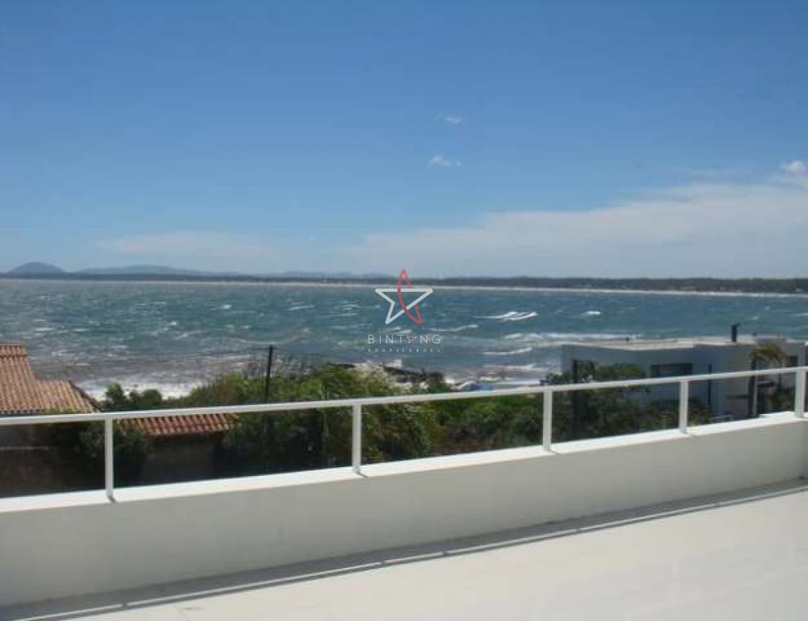 CASA, 4 DORMITORIOS Y DEPENDENCIA DE SERVICIO, PUNTA BALLENA, PUNTA DEL ESTE, ALQUILER - Bintang Propiedades