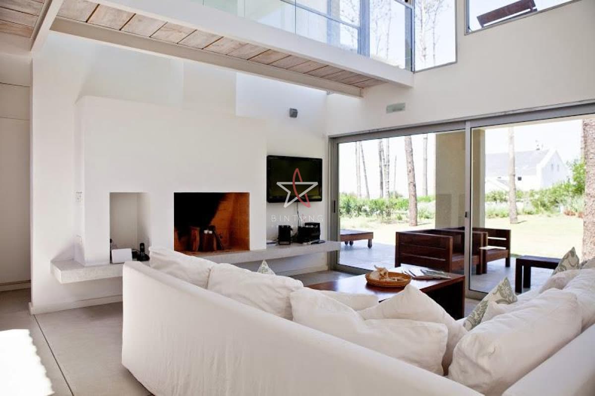 Casa, 4 dorm y dep, Punta del Este, La Barra, Laguna Blanca, Venta y Alquiler - Bintang Propiedades