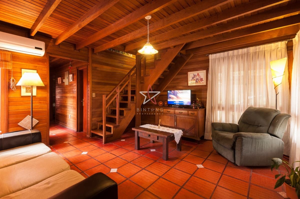 CASA, 3 DORMITORIOS, 2 BAÑOS, SOLANAS BOSQUE, PUNTA BALLENA, ALQUILER - Bintang Propiedades
