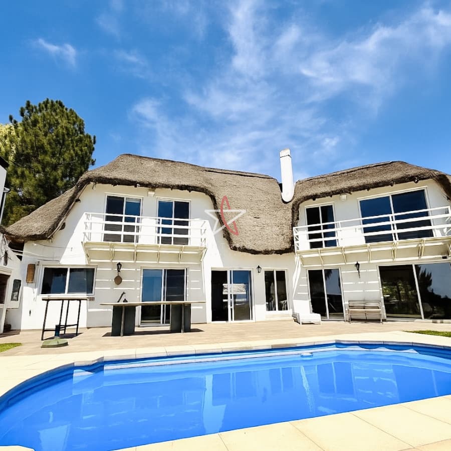 Casa, 4 dormitorios, Punta del Este, Club Del Lago, Venta y Alquiler  - Bintang Propiedades