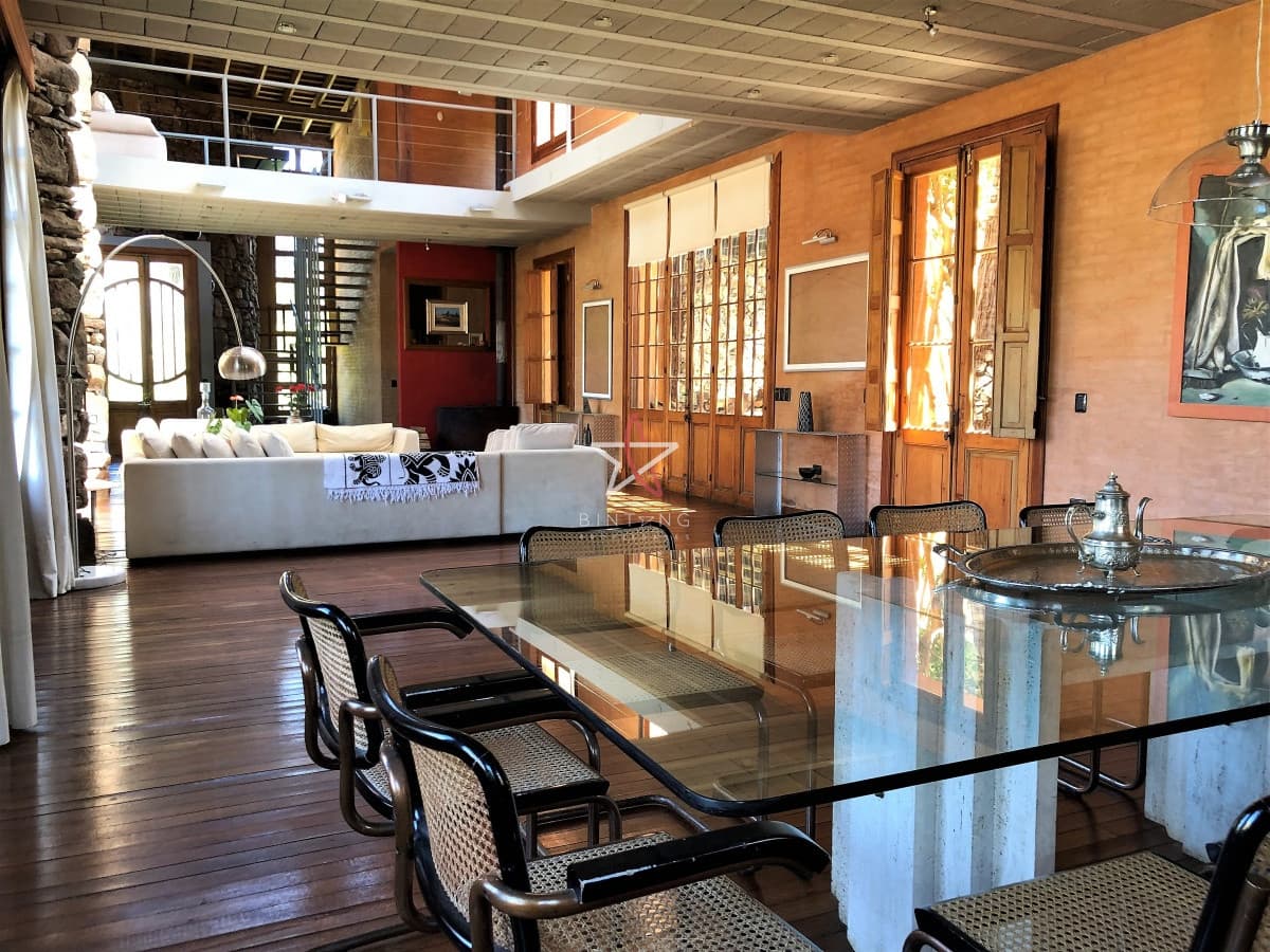CASA, 5 DORM + DEP. SERVICIO, BARRIO PRIVADO, LA ARBOLADA, PUNTA DEL ESTE, VENTA Y AQUILER - Bintang Propiedades
