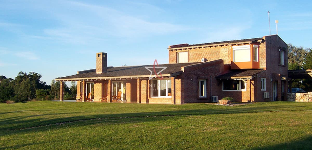CHACRA, 4 DORMITORIOS + DEPENDENCIA, LA BARRA, ZONA RURAL, PUNTA DEL ESTE, VENTA - Bintang Propiedades
