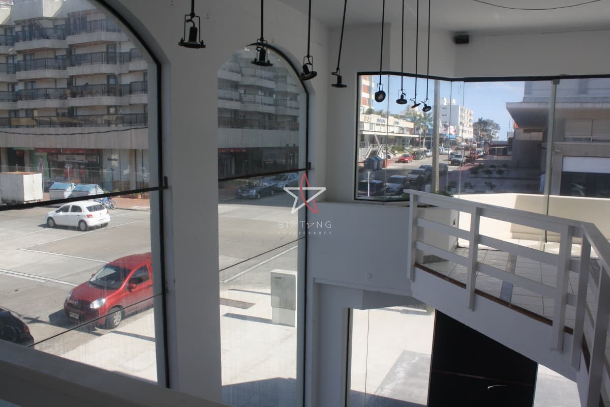 EDIFICIO, PENINSULA, ALQUILER Y VENTA - Bintang Propiedades