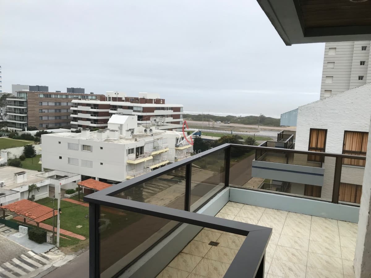 VENTA, HOTEL, PLAYA BRAVA, PUNTA DE ESTE, VENTA - Bintang Propiedades