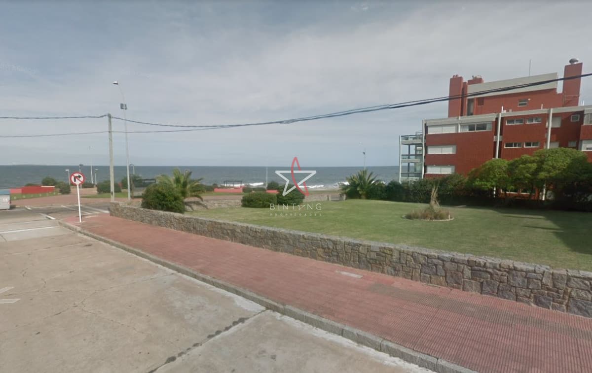 TERRENO,PENINSULA, PUNTA DEL ESTE, PRIMERA FILA, VENTA - Bintang Propiedades