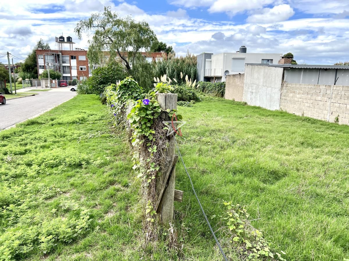 Terreno, Apto VIS, Maldonado, Venta - Bintang Propiedades
