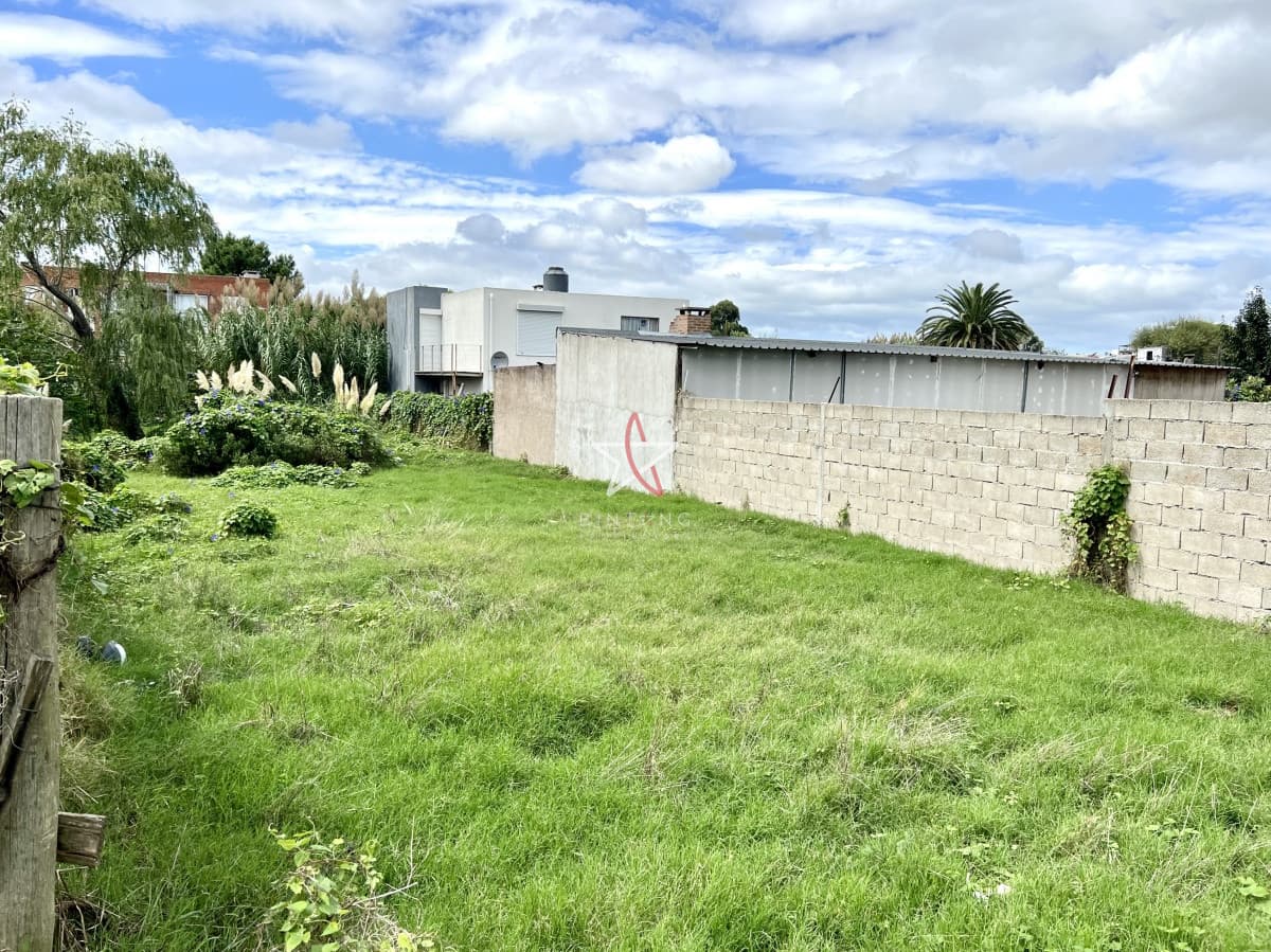 Terreno, Apto VIS, Maldonado, Venta - Bintang Propiedades