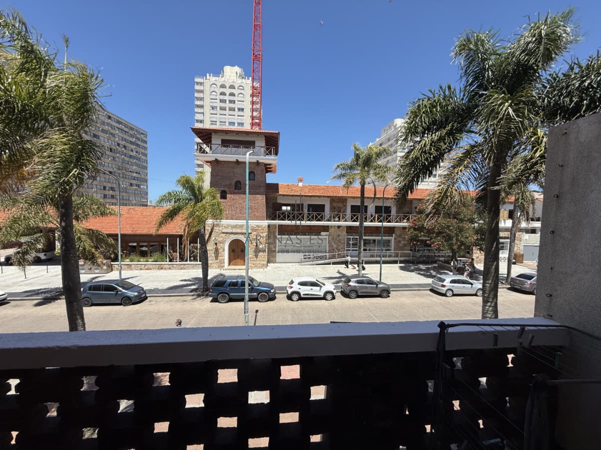 Apartamento ID.840 - APARTAMENTO, 2 DORMITORIOS, 1 BAÑO, PENINULA, PUNTA DEL ESTE, VENTA