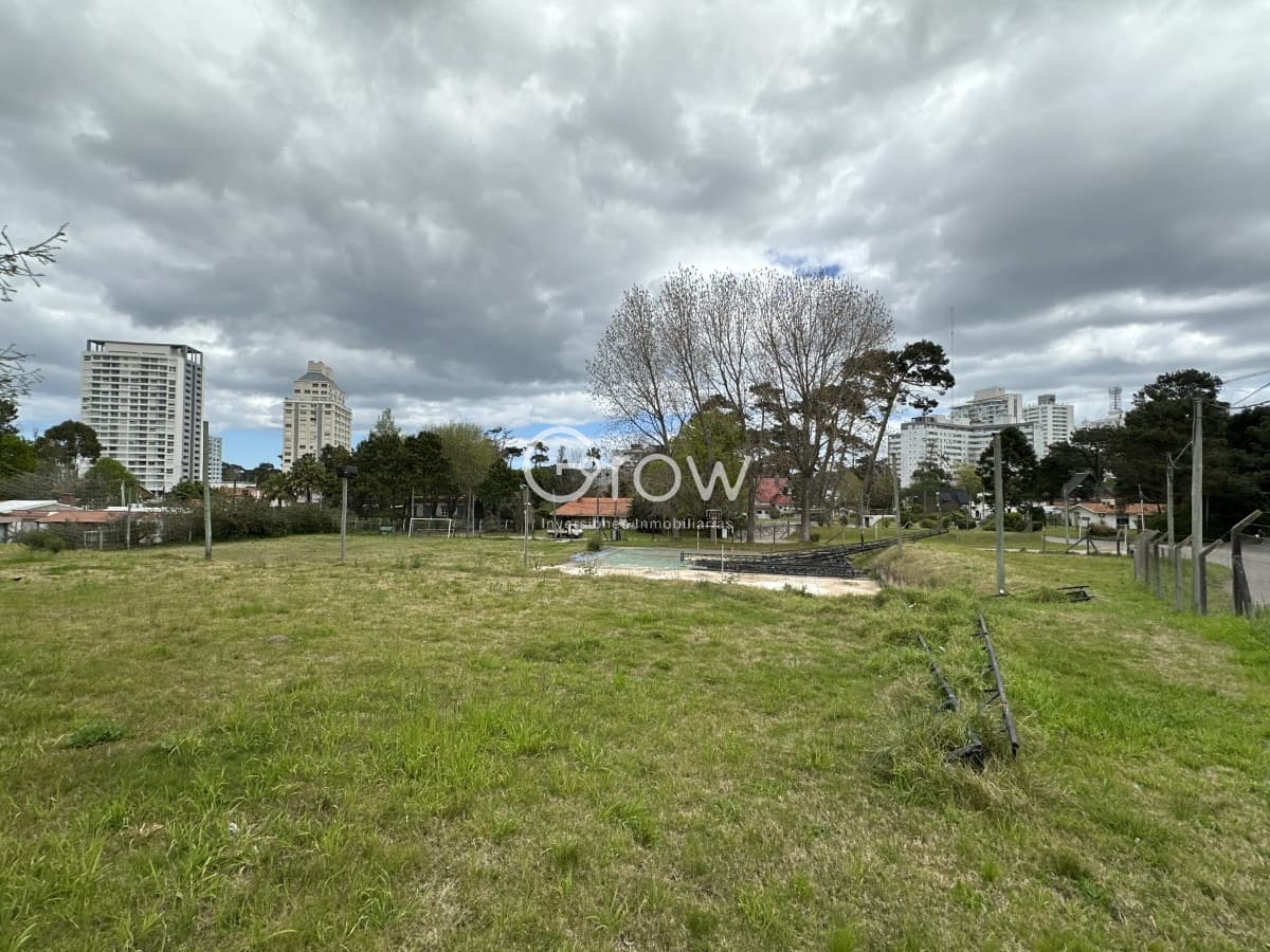 Terreno, apto comercial, Punta del Este, Cantegril, Venta