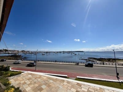 Apartamento en Venta de 3 dormitorios  en el puerto de Punta del este   -