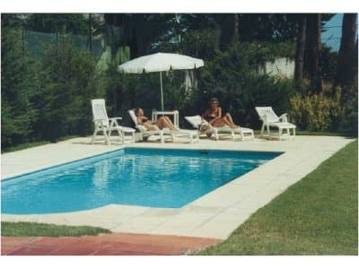 Hermosa casa en venta con piscina en punta del este   -