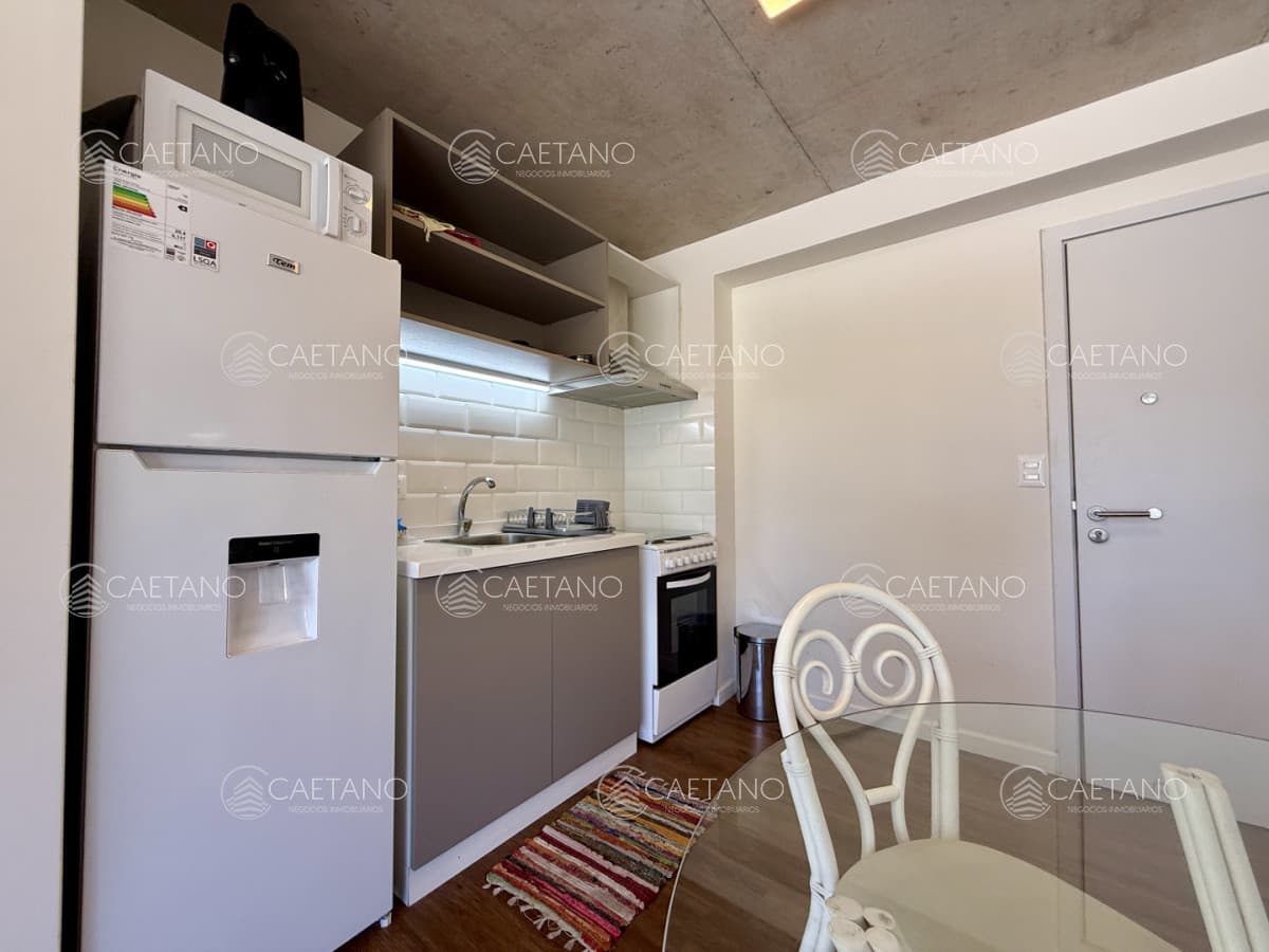 Apartamento en venta  Edificio Pinheiros  Pinares, Parada 25