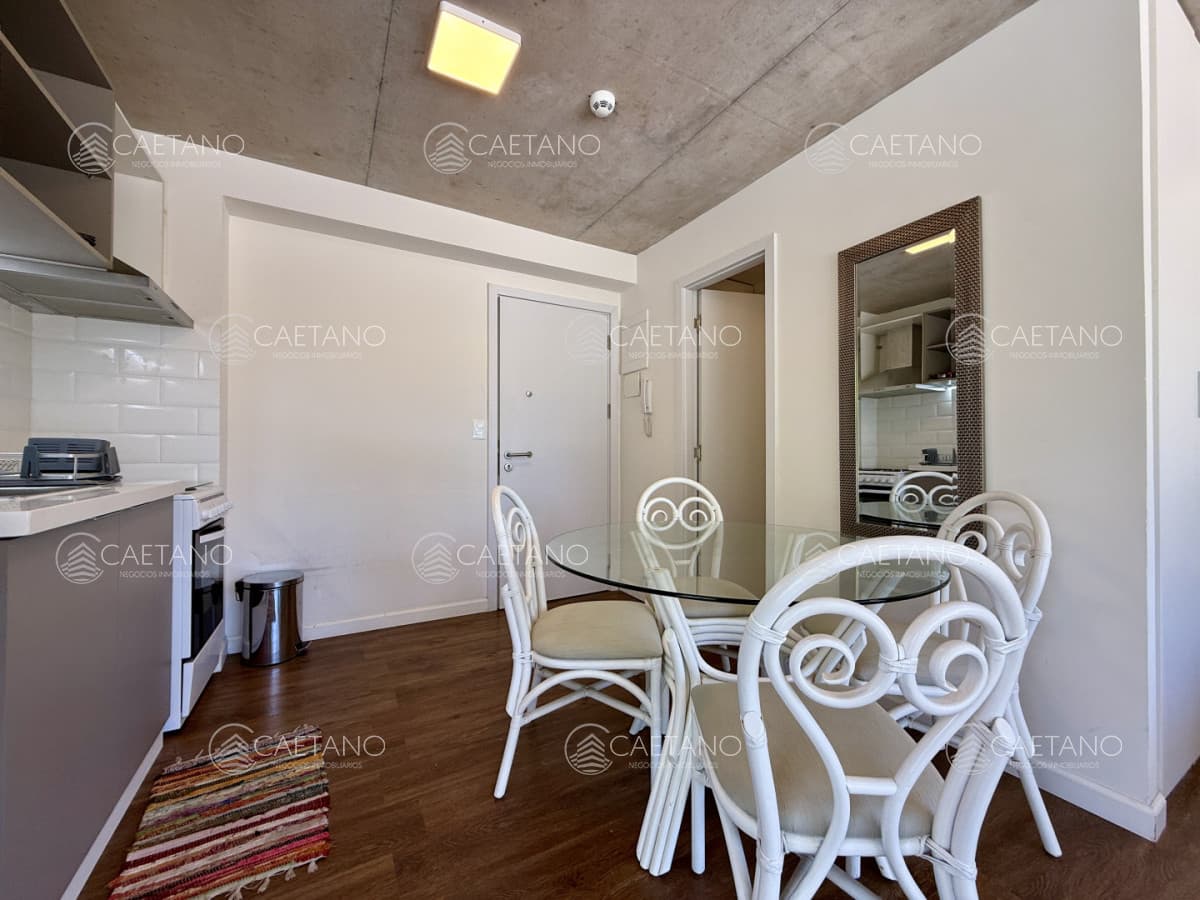 Apartamento en venta  Edificio Pinheiros  Pinares, Parada 25