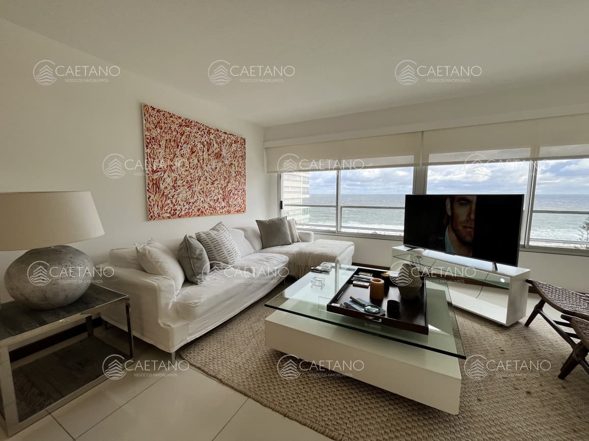 venta apartamento 3 dormitorios. Playa mansa, Punta del Este