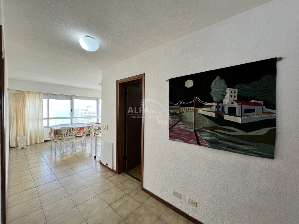 VISTA AL MAR