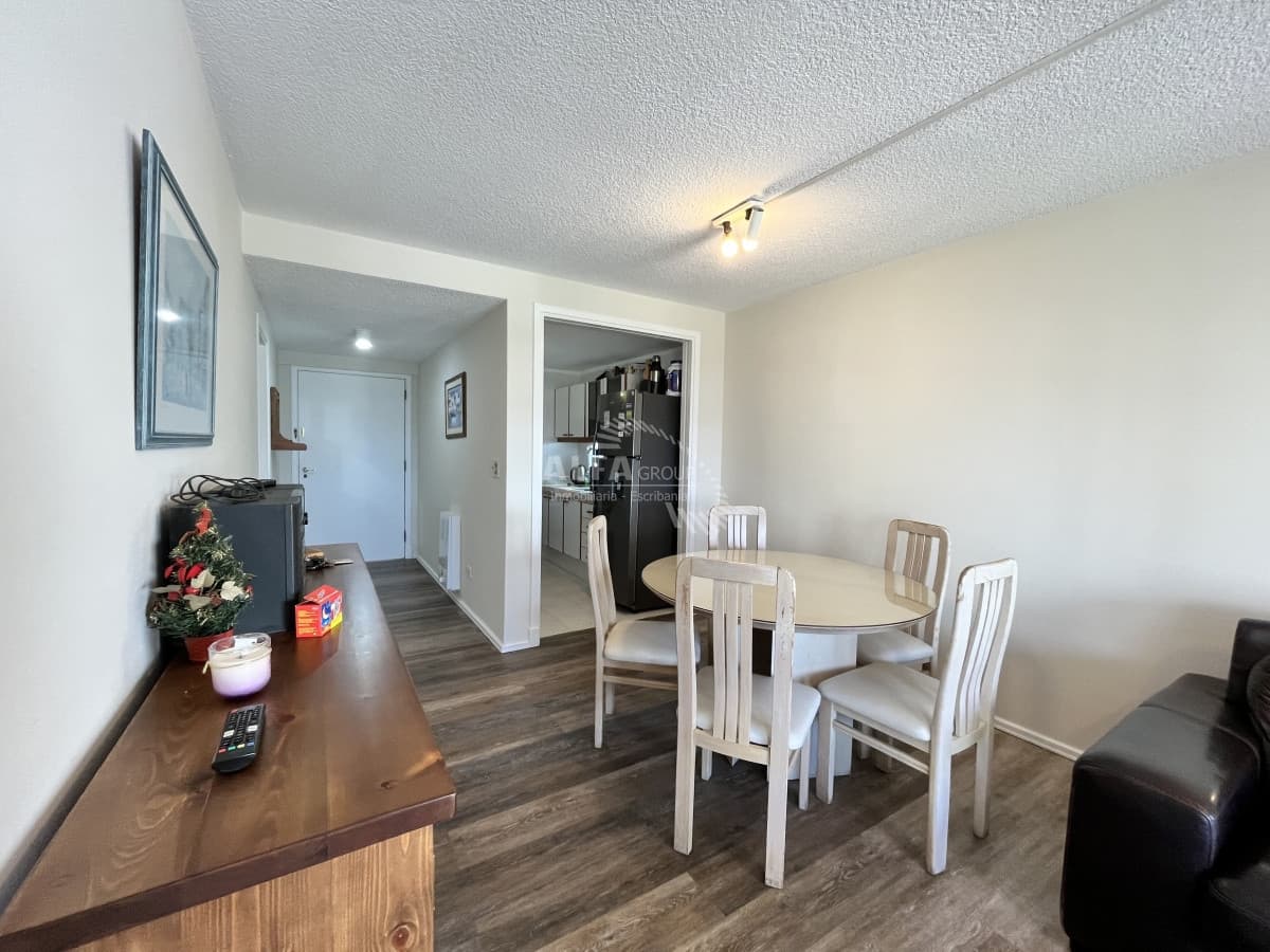 Punta del Este, APTO Torre Madison de 1 dormitorio y medio !!