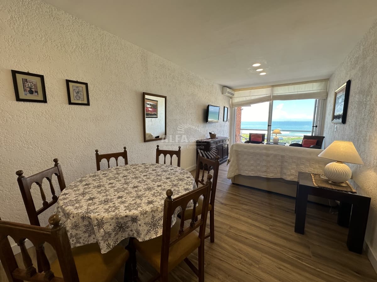 Departamento en zona Brava