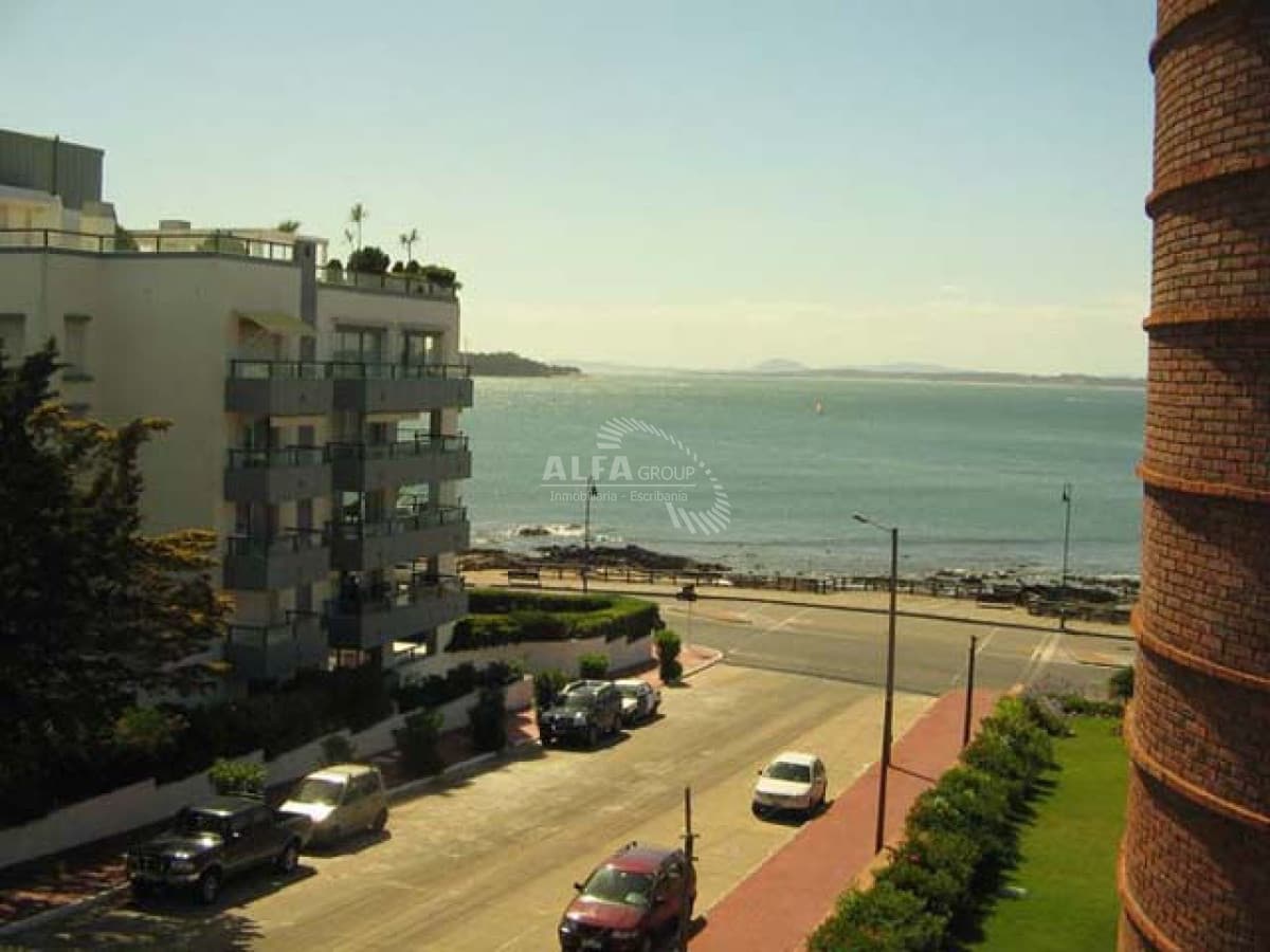 Punta del Este Oportunidad Única  vista a la mansa