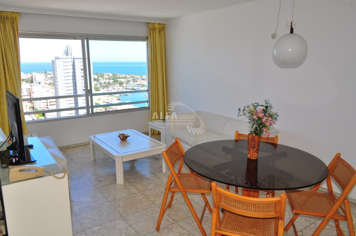 PUTA DEL ESTE VENTA AP. 1 12
