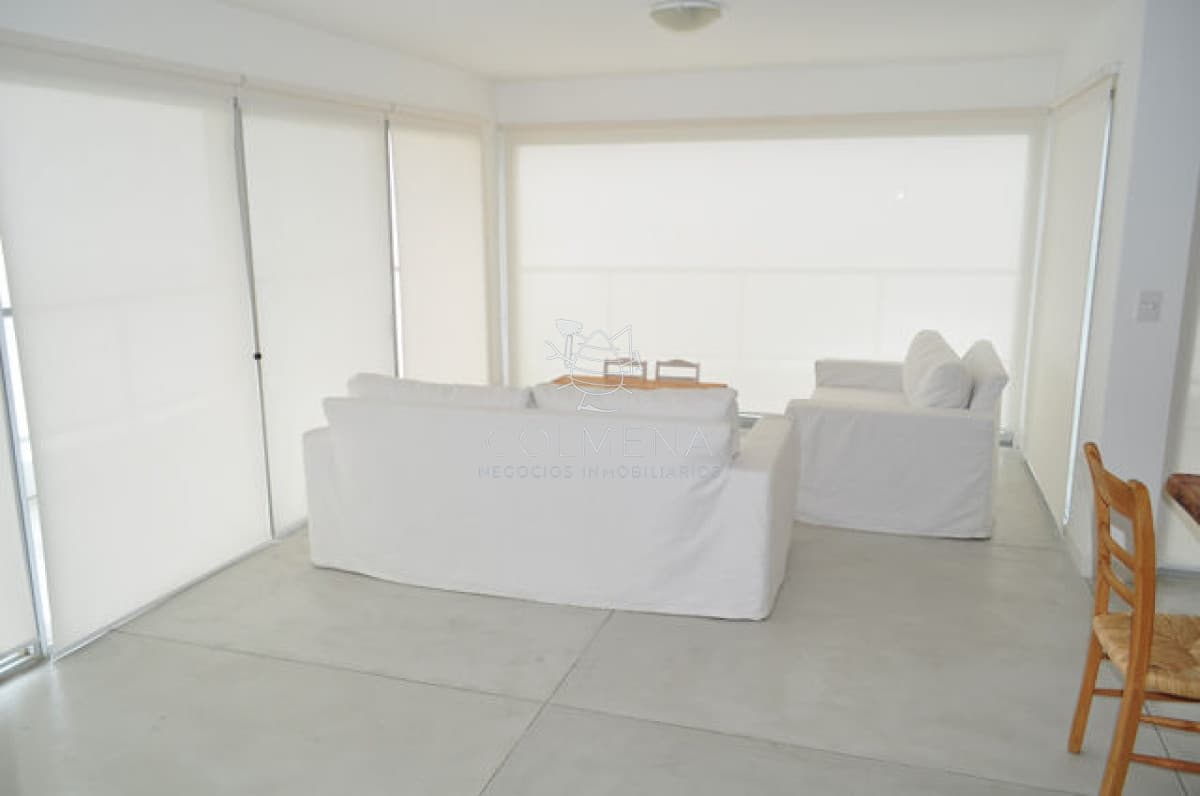 Pent house en peninsula con parrillero y vista al mar