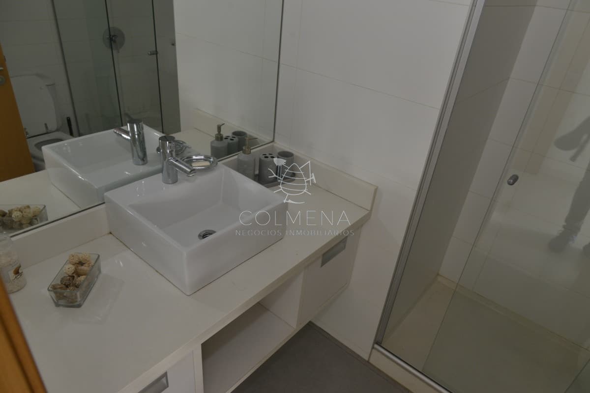 APARTAMENTO CON EXCELENTES SERVICIOS
