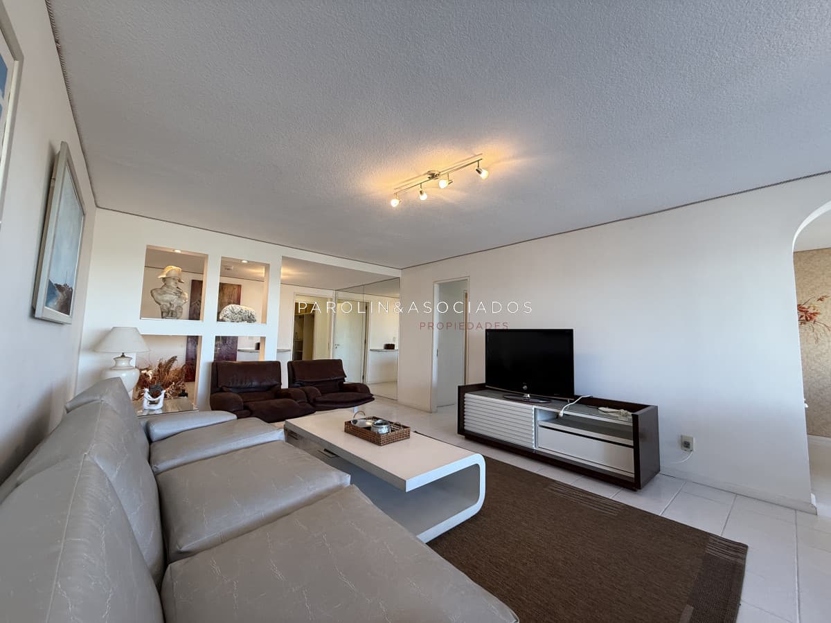 Apartamento en venta - Lincoln Center torre Wilson, Punta del Este.