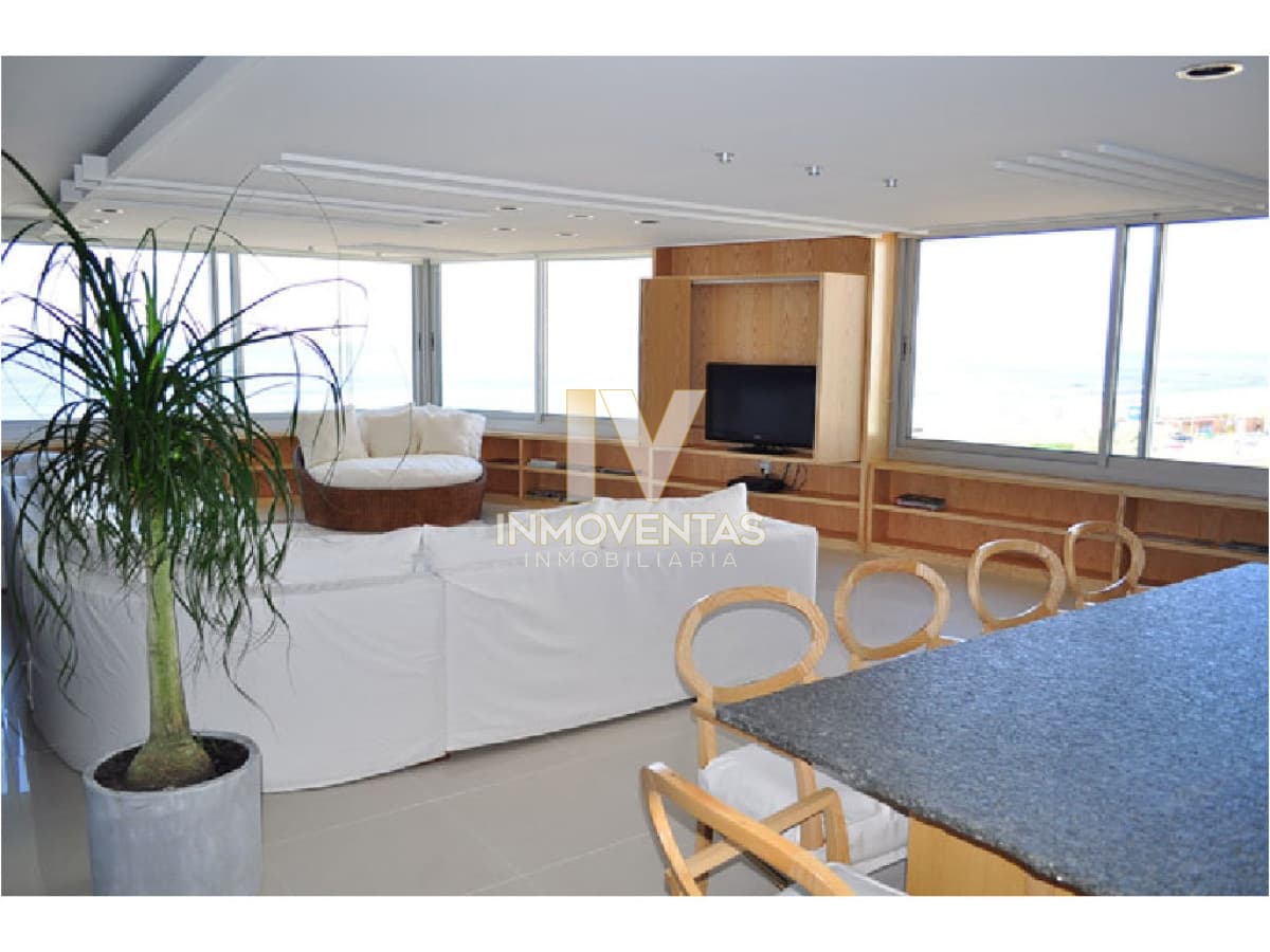 Apartamento en Brava, 3 dormitorios
