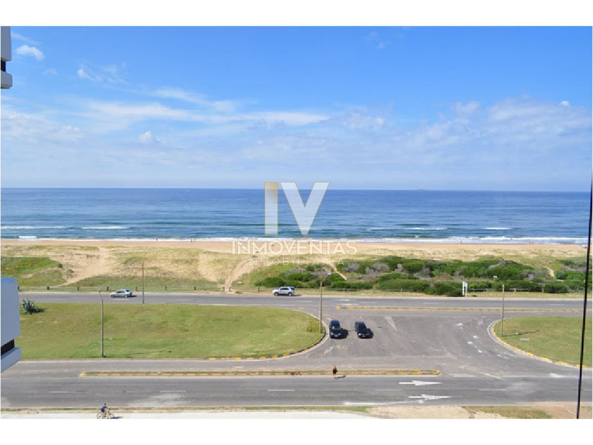 Apartamento en Brava, 3 dormitorios