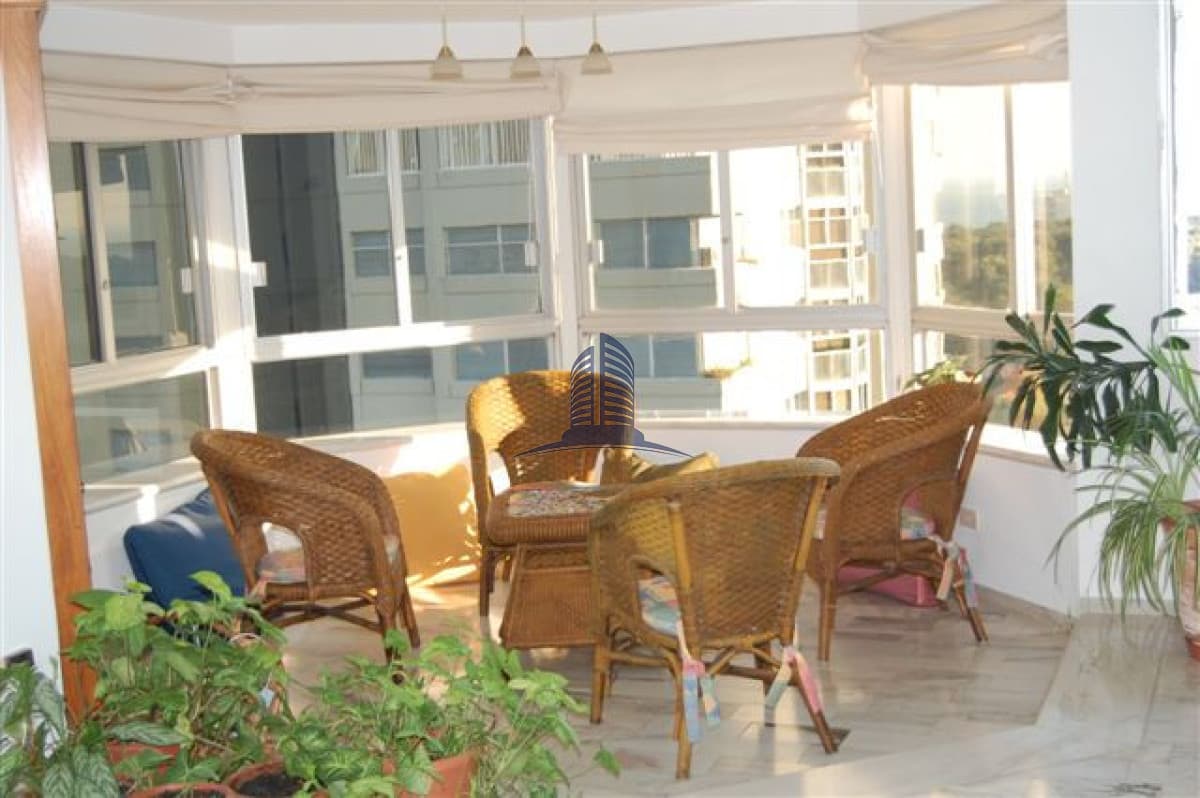 Apartamento en VENTA- Piso alto en Brava- 3 DORMITORIOS EN SUITE