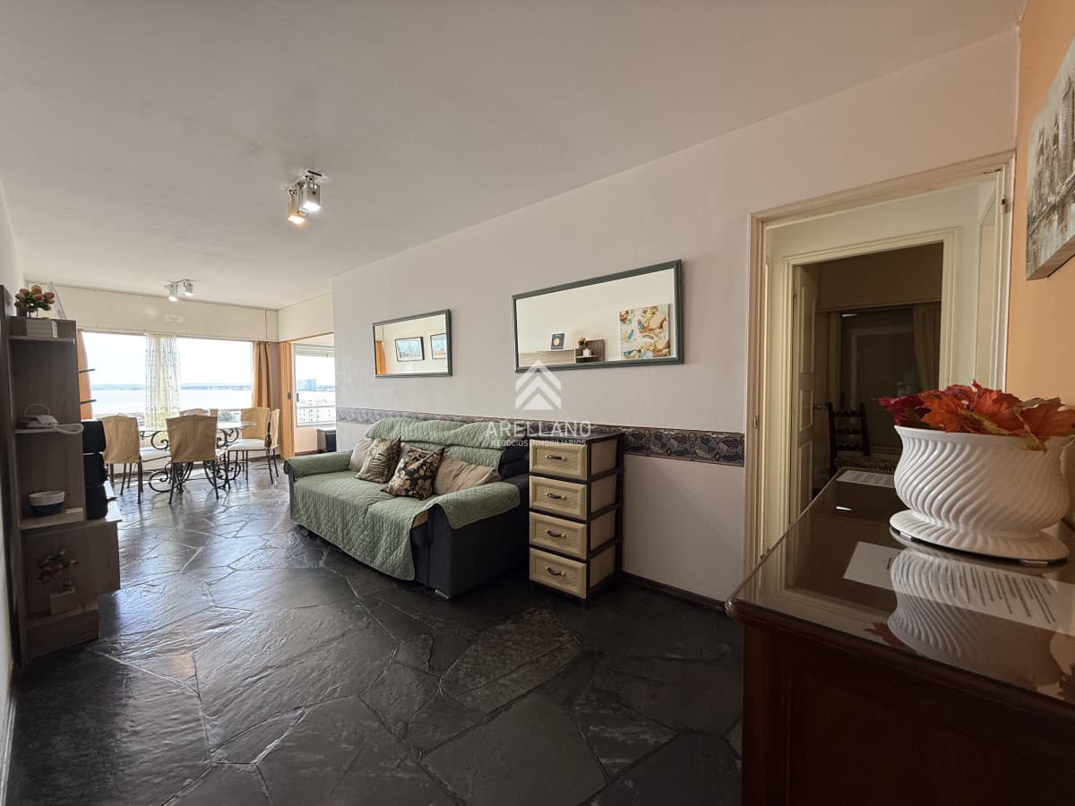 Apartamento ID.4451 - Venta apartamento 2 dormitorios
