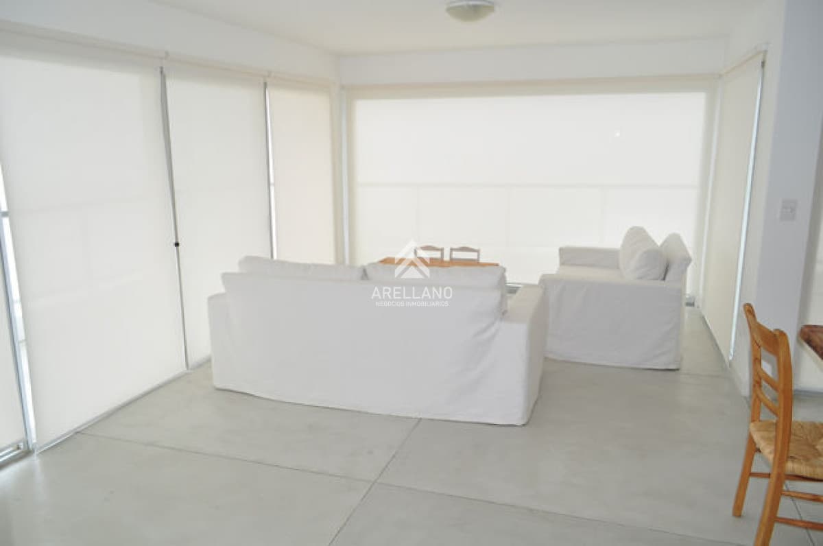 Apartamento ID.6688 - Pent house en peninsula con parrillero y vista al mar