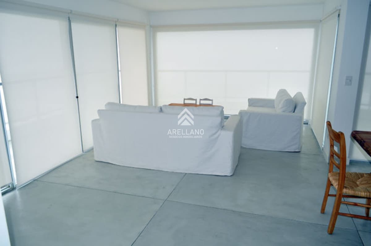 Apartamento ID.6688 - Pent house en peninsula con parrillero y vista al mar
