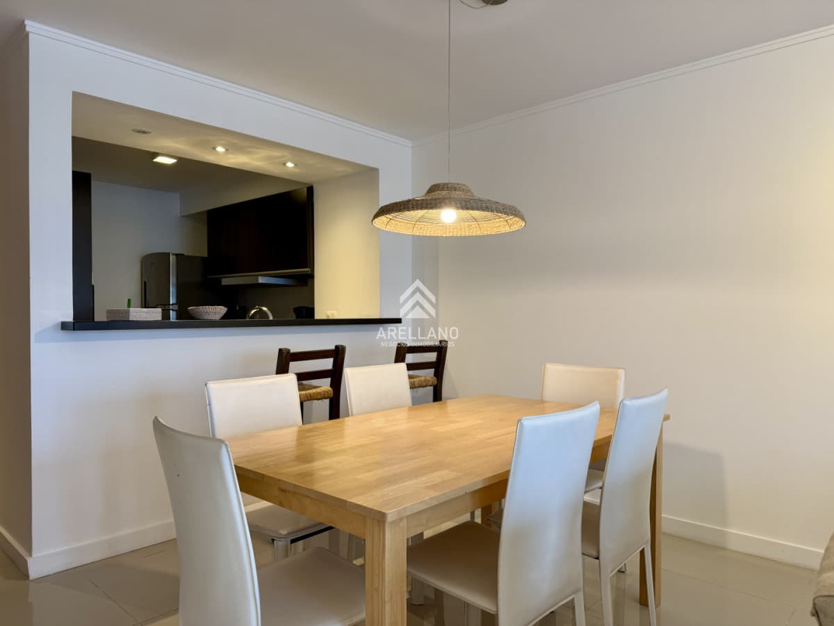 Apartamento ID.6560 - Venta apartamento 2 dormitorios y medio