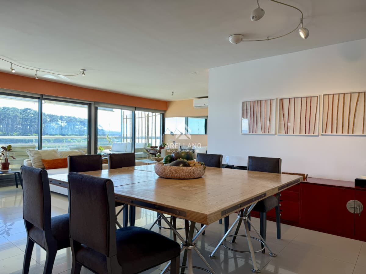 Apartamento ID.6628 - Venta Apartamento en Terrazas de la laguna con Parillero