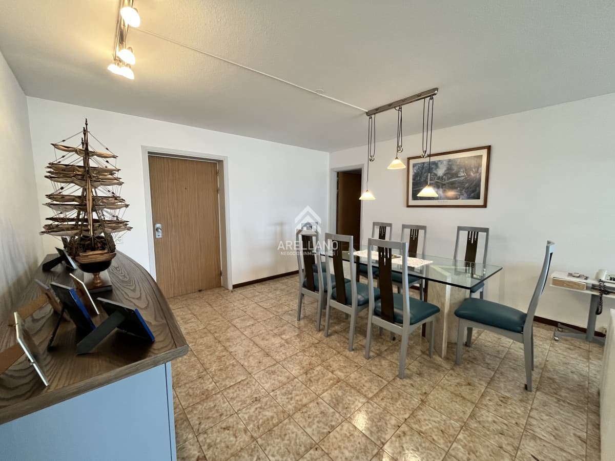 Apartamento ID.4494 - Venta apartamento 3 dormitorios
