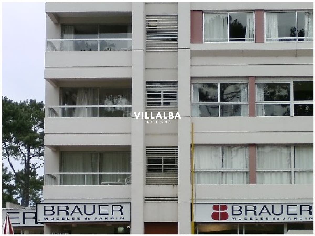 Apartamento sobre Roosevelt en venta