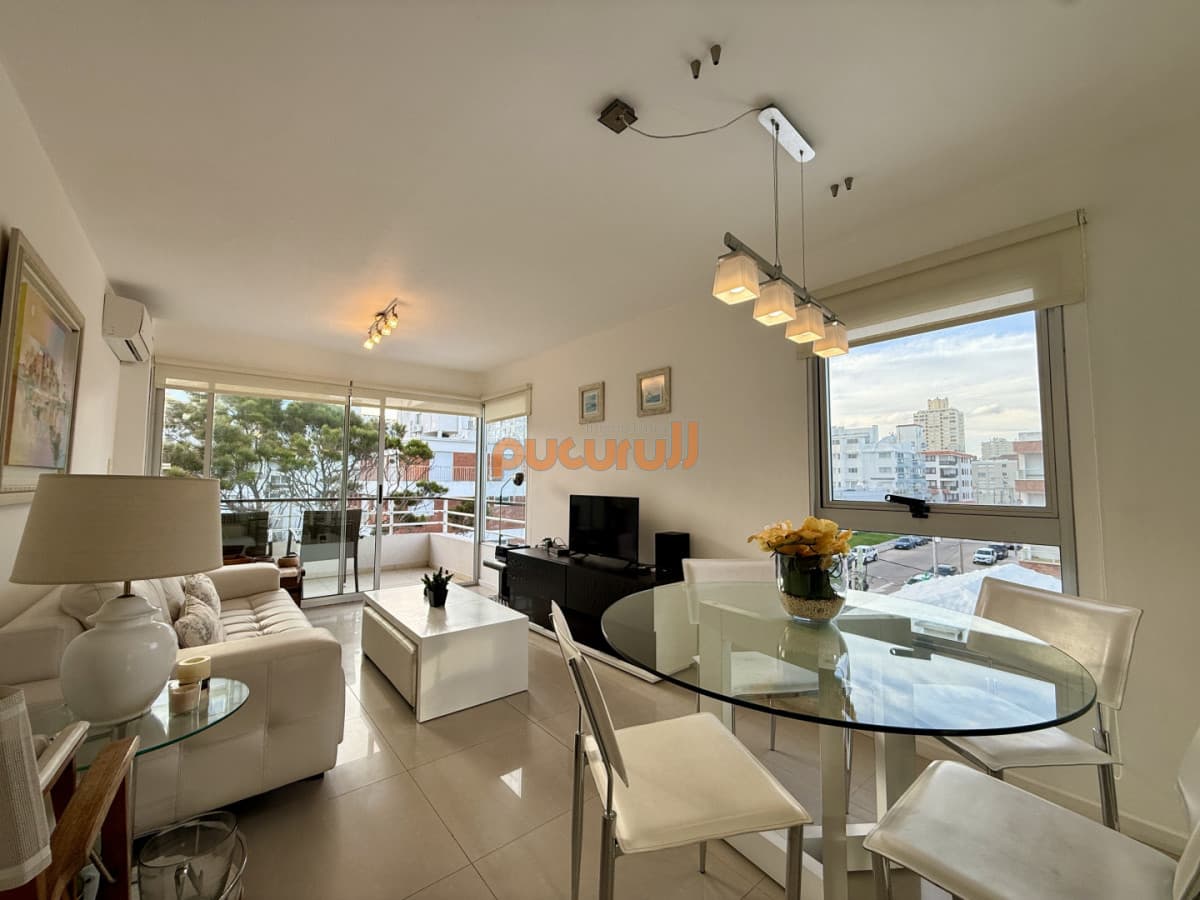 Apartamento en venta en Edificio Puerto Escondido  Punta del Este