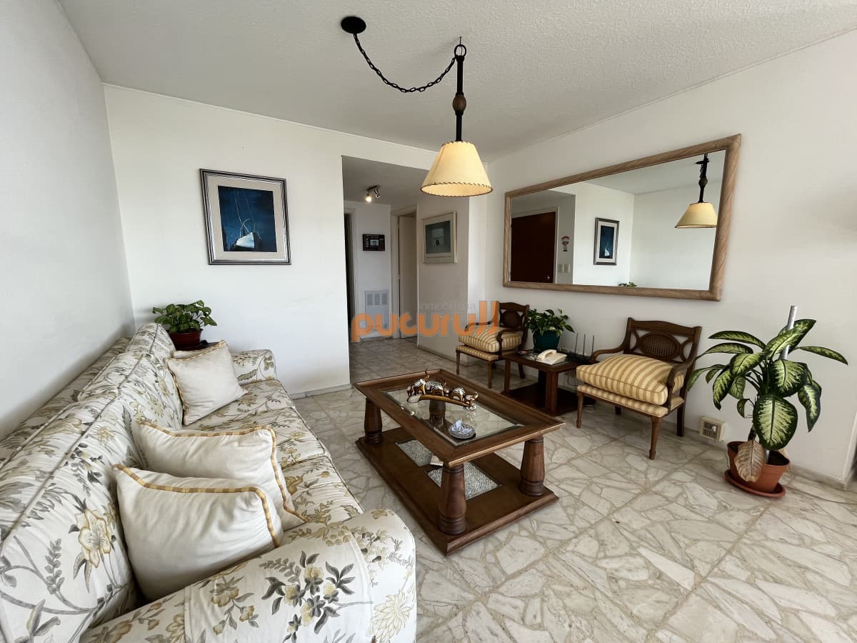 Apartamento en venta en Villa D Este  Punta del Este