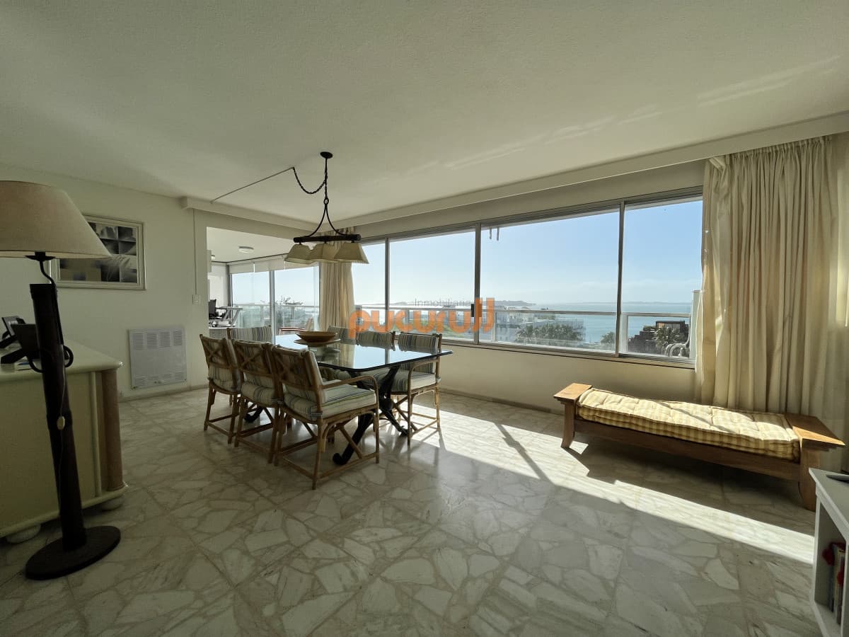 Apartamento en venta en Villa D Este  Punta del Este