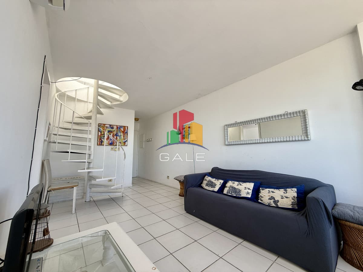 Gale Propiedades & Escribanía Apartamento ID.4634 - Apartamento dúplex con vista panorámica al mar