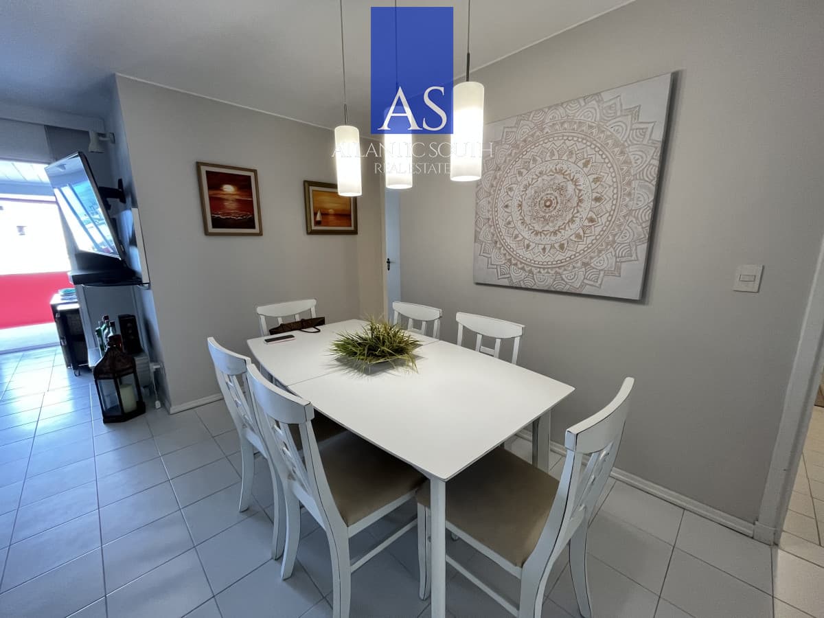 Apartamento 2 dormitorios reciclado piso alto con vista
