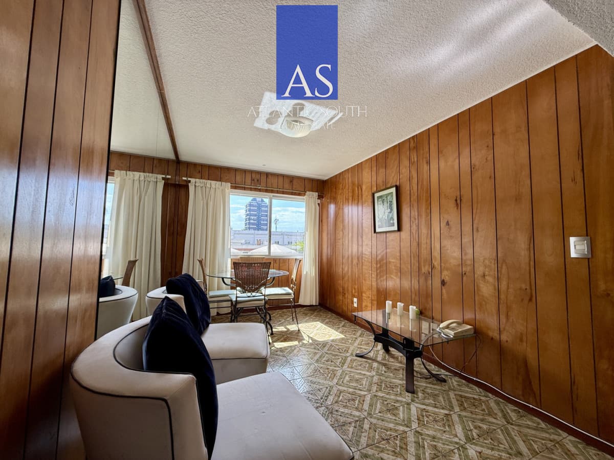 Apartamento 2 dormitorios con garage Peninsula Punta del Este
