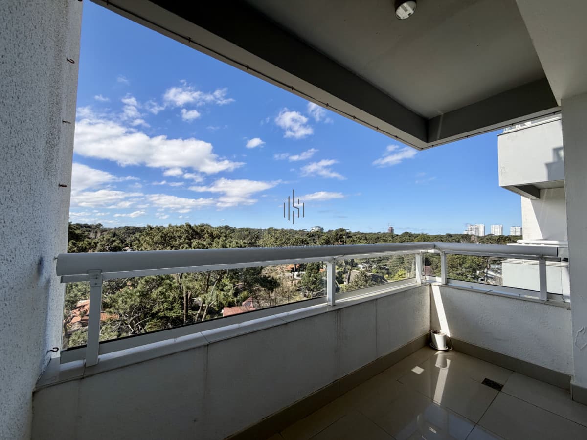 Apartamento ID.4630 - DIVINO IMPECABLE CON SERVICIOS