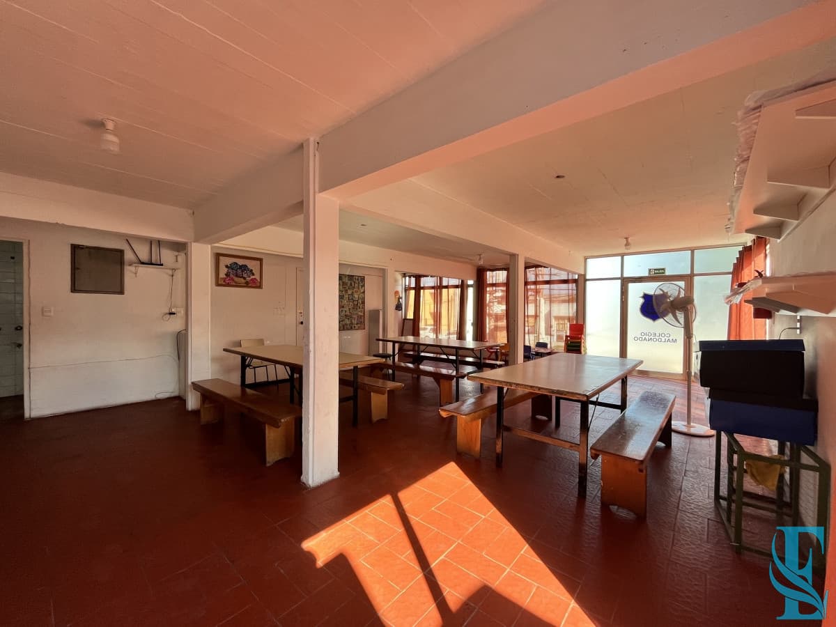 GRAN LOCAL EN VENTA