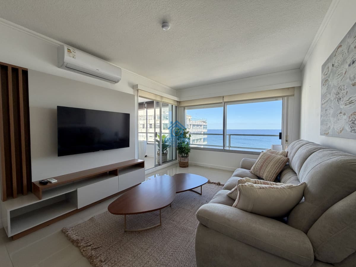 Apartamento ID.1349 - Frente al Mar Mansa - Apartamento en Venta