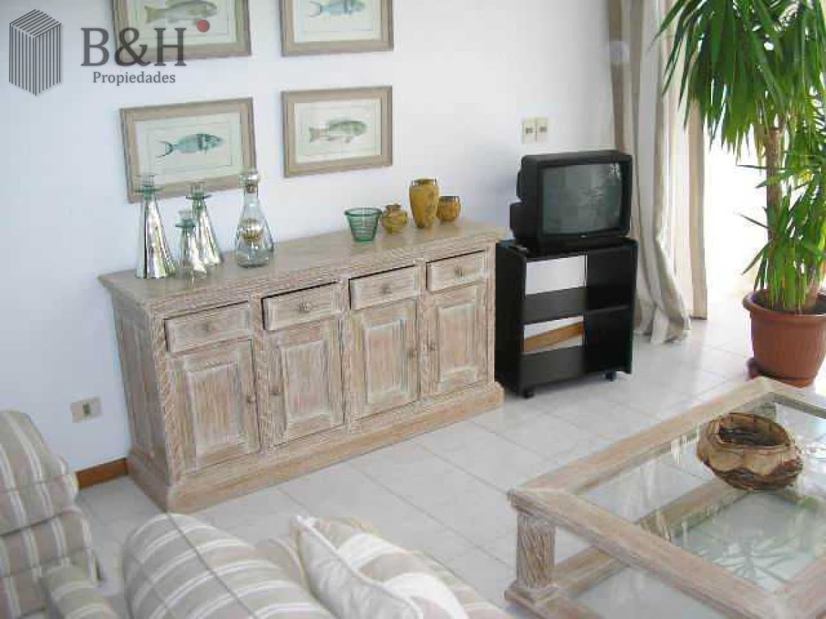 Excelente apartamento en Venta en Peninsula