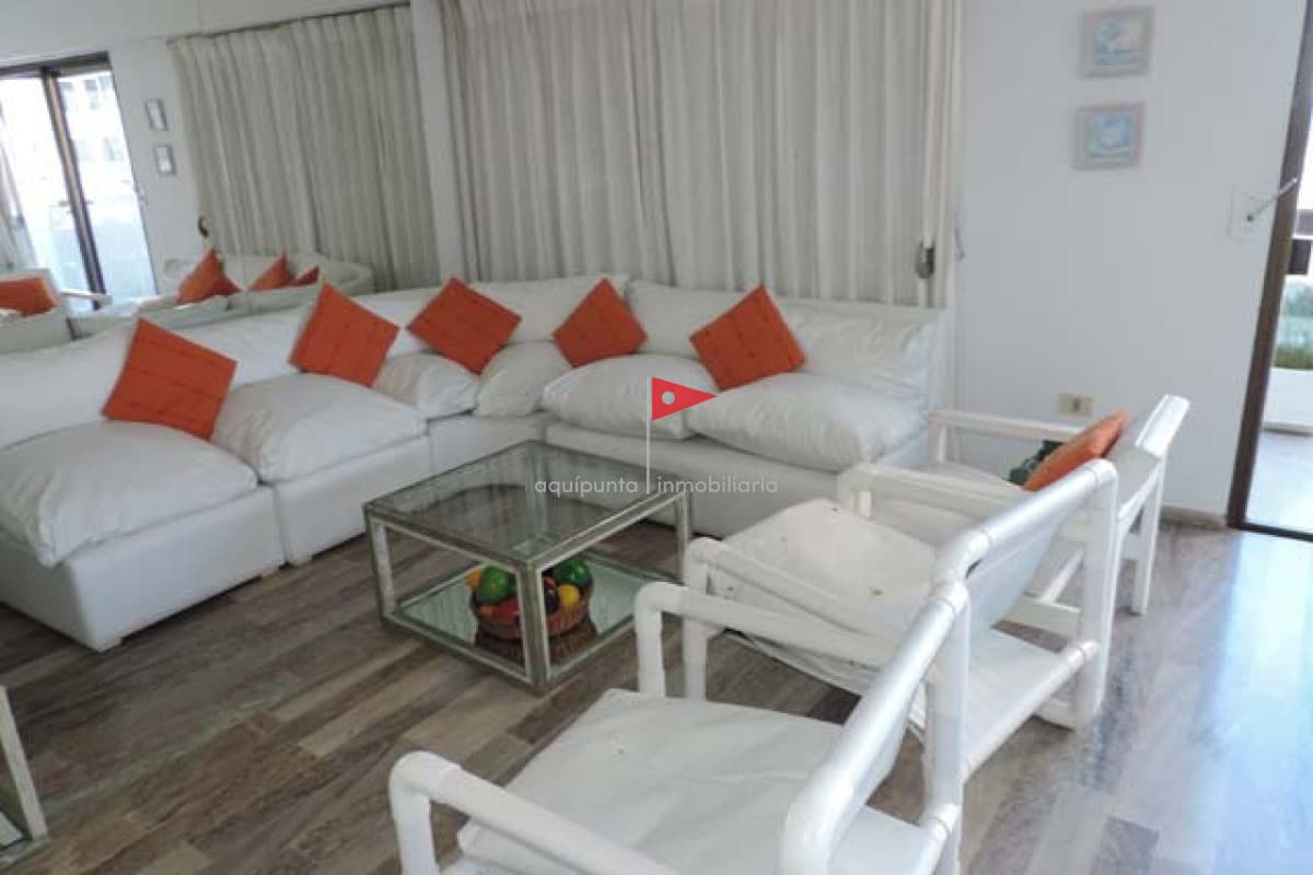 Apartamento ID.343 - Venta Apartamento en Brava, 3 dormitorios