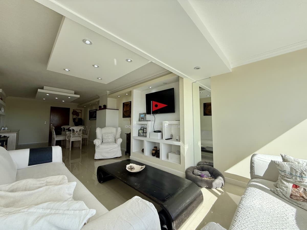 Apartamento ID.296 - Venta Parquemar R - Punta del Este