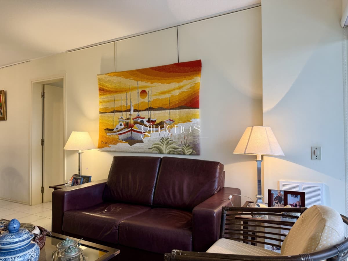 Apartamento en Venta - Torre Marina II 2 dormitorios - Playa Brava - Punta del Este