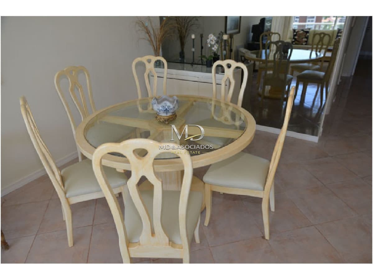 apartamento FRENTE AL MAR
